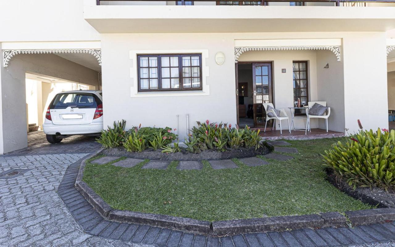 Lyndo'S Cove, Close To The Waterfront, Nautilus Cove Security Complex Knysna Exterior foto